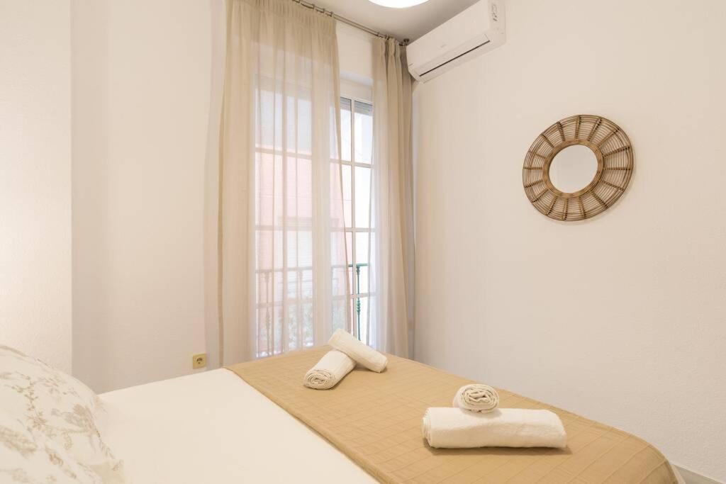 Tgh/ Malaga Centro Carreteria Apartment ภายนอก รูปภาพ